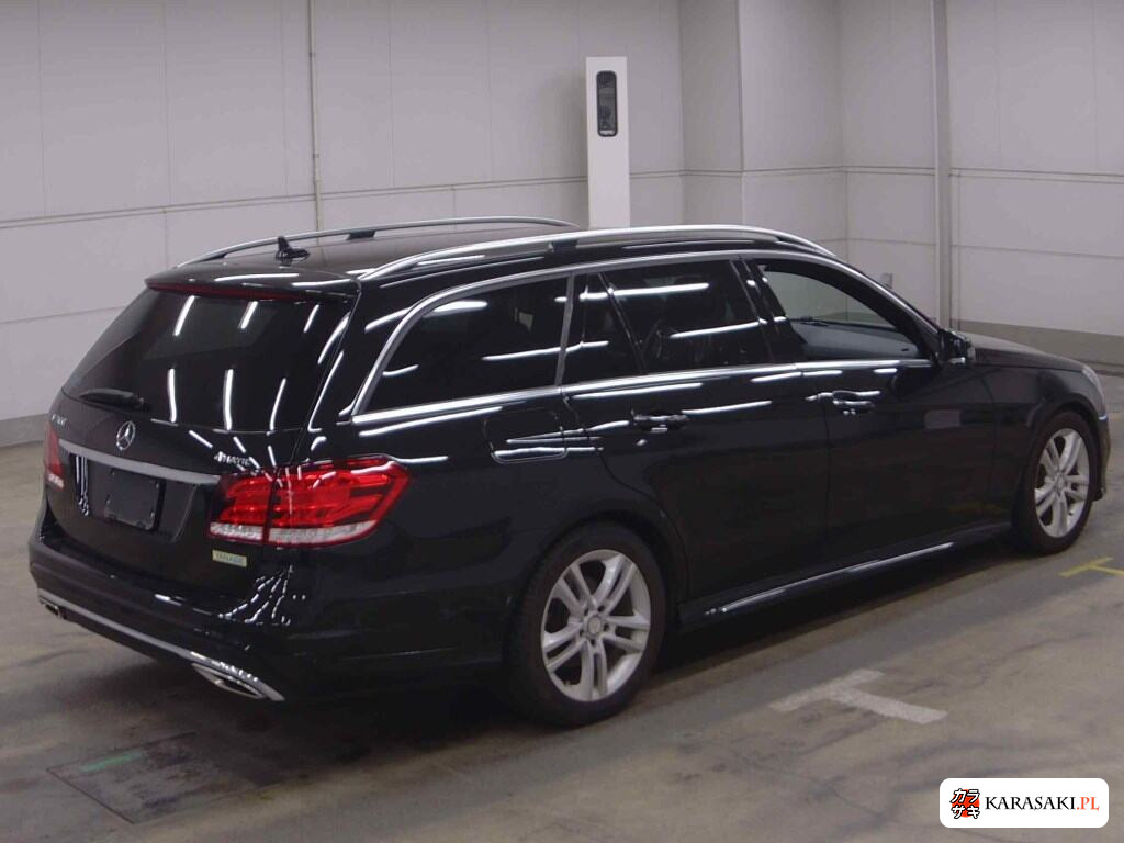 2015 Mercedes-Benz E-Class Stationwagon 4WD E300 4MATIC Avantgarde AMG 4
