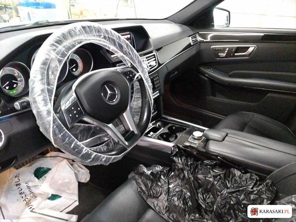 2015 Mercedes-Benz E-Class Stationwagon 4WD E300 4MATIC Avantgarde AMG 5