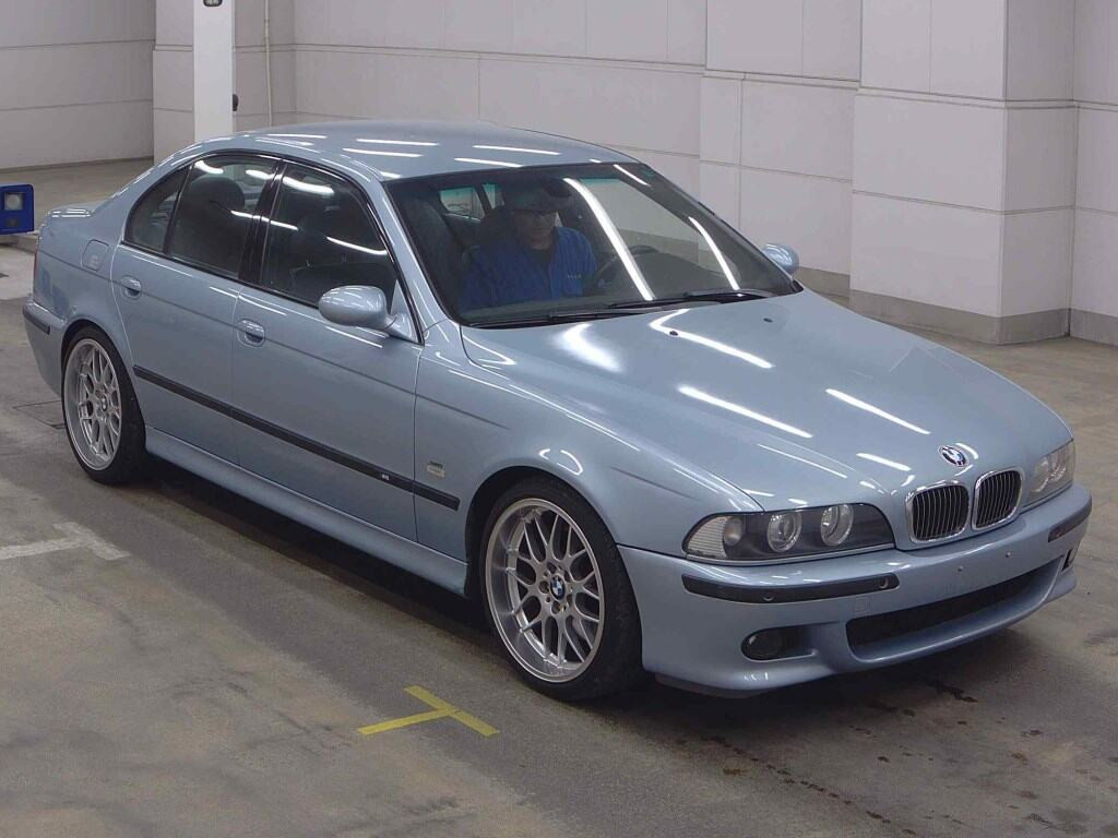 BMW M5 2001 z aukcji japońskiej