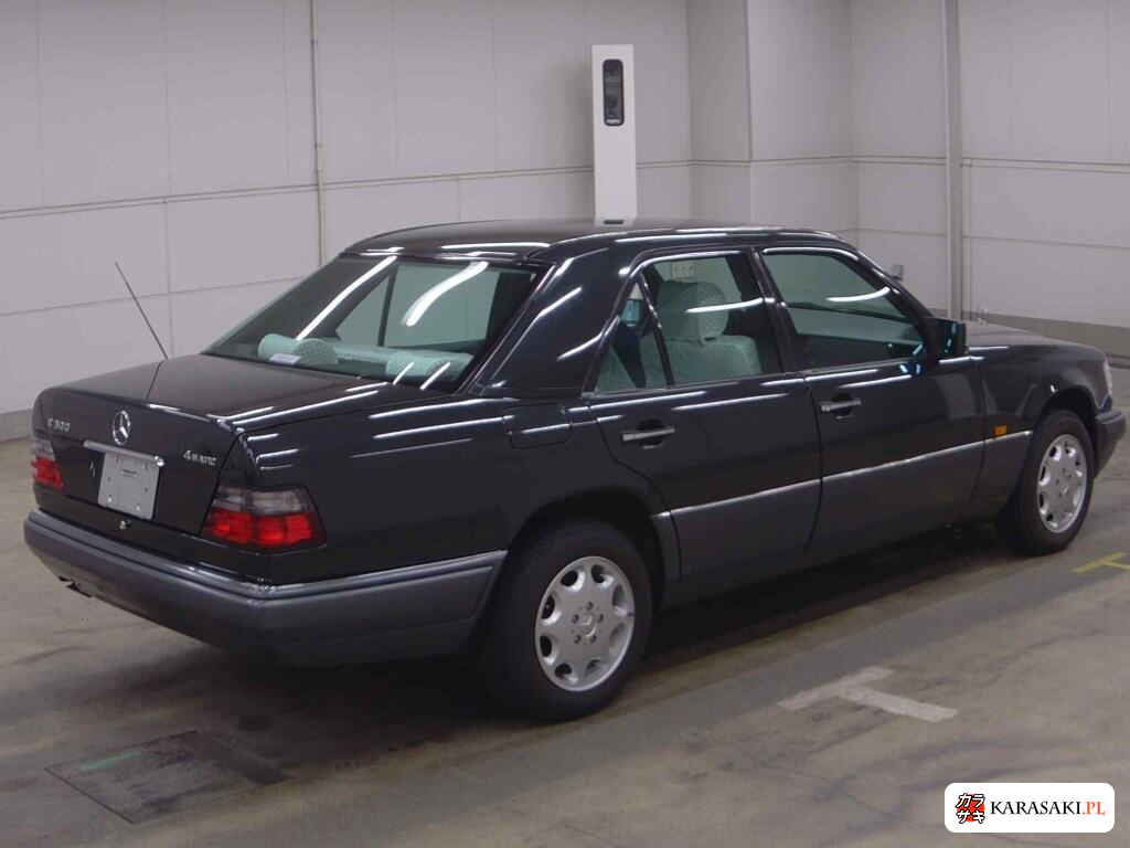 1994 Mercedes-Benz E-Class 4D 4WD E300 4MATIC 4