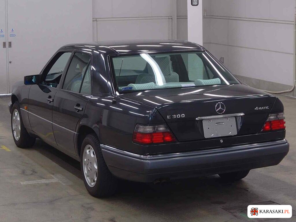 1994 Mercedes-Benz E-Class 4D 4WD E300 4MATIC 2