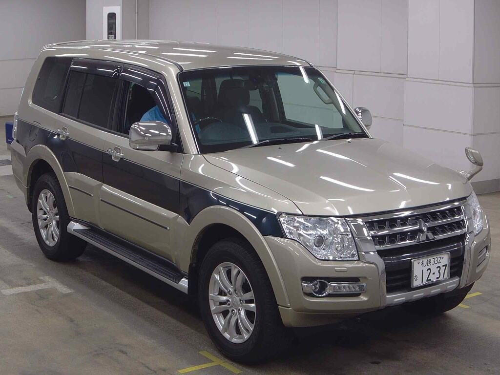 Mitsubishi Pajero 2015 z aukcji japońskiej