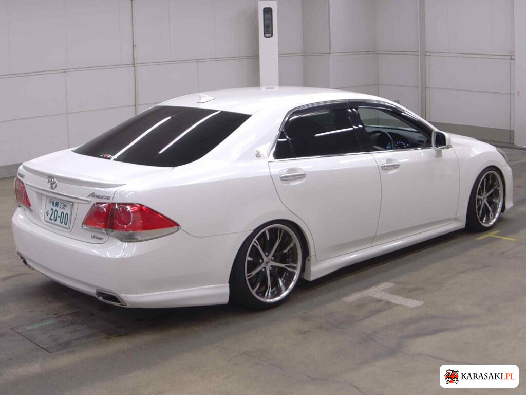 2010 Toyota Crown 4D 4WD Athlete I-Four 4