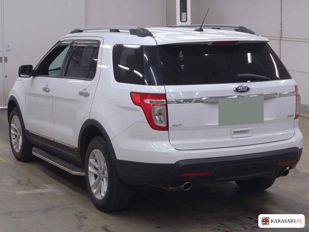 2014 Ford Explorer 5D 4WD XLT 2