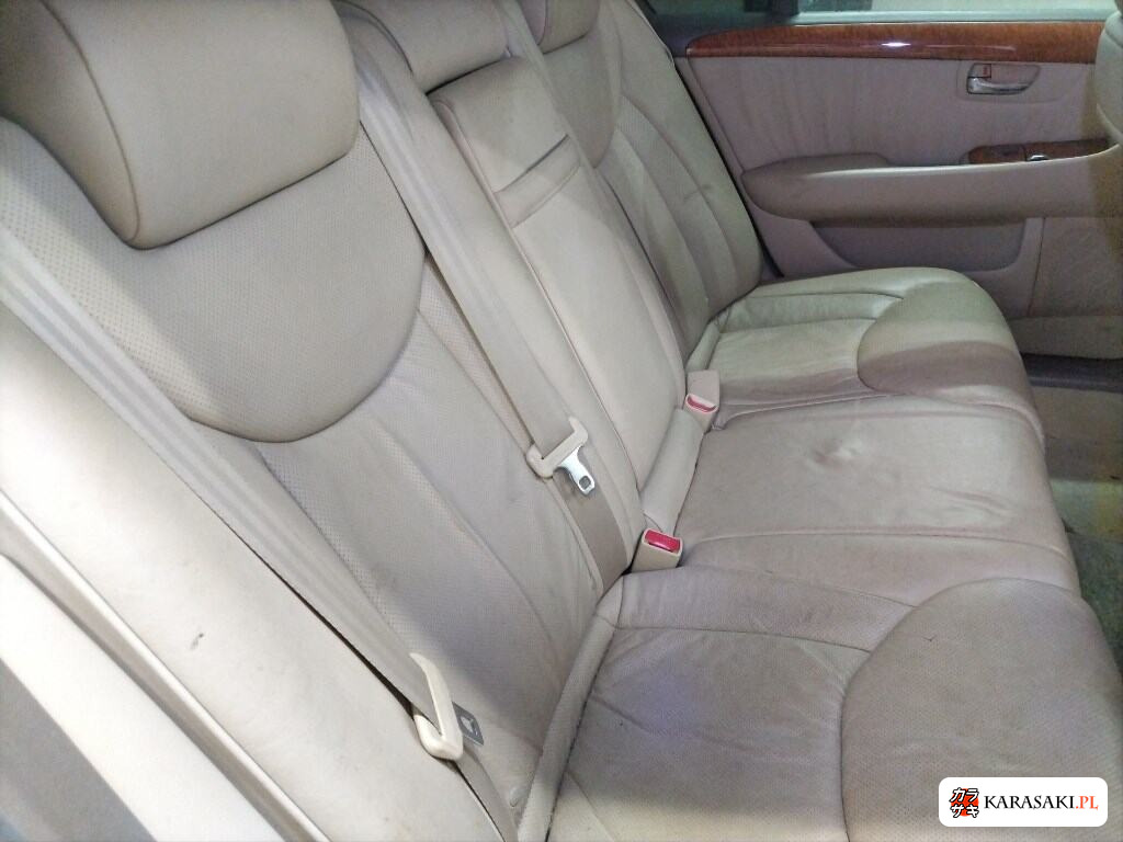 Toyota Celsior 2003 z aukcji japońskiej