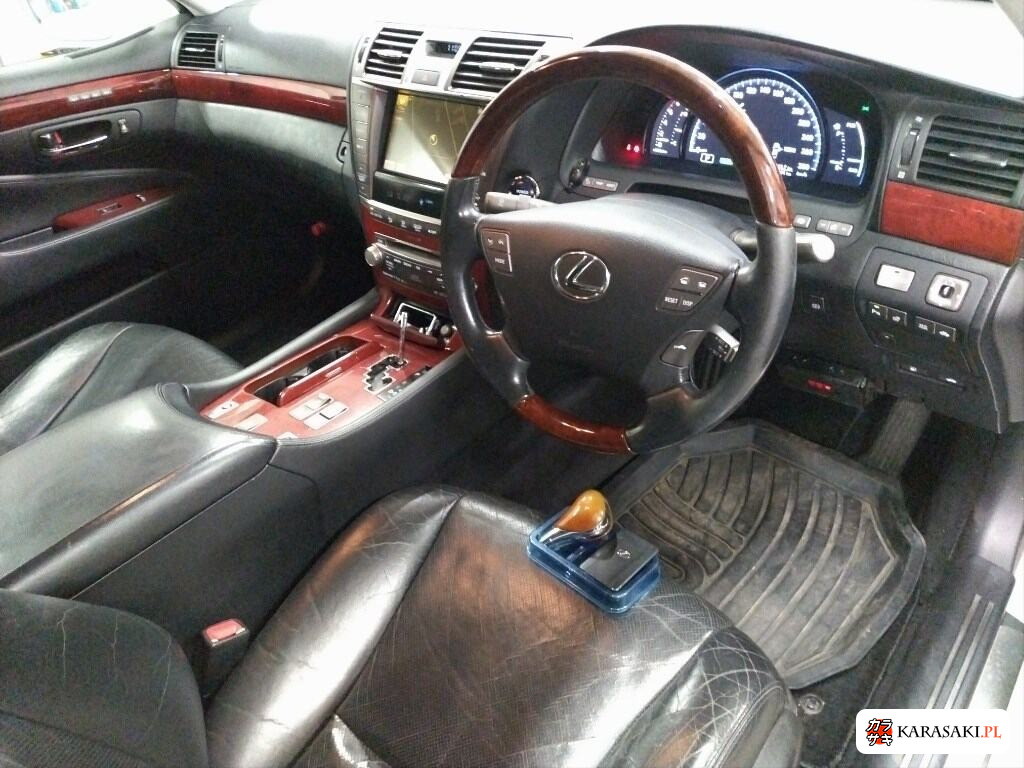 Lexus LS 2010 z aukcji japońskiej