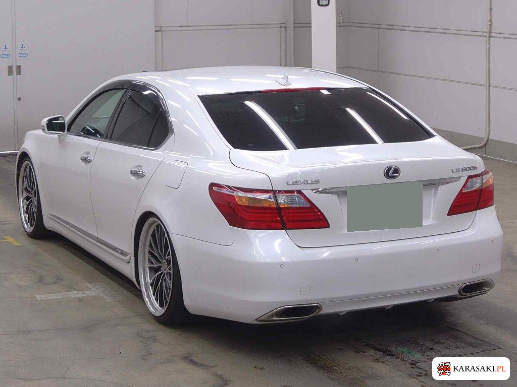 Lexus LS 2010 z aukcji japońskiej