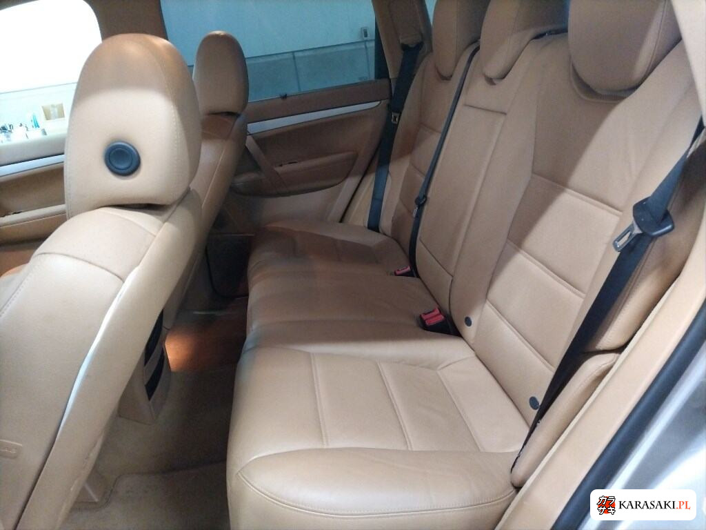 Porsche Cayenne 2010 z aukcji japońskiej