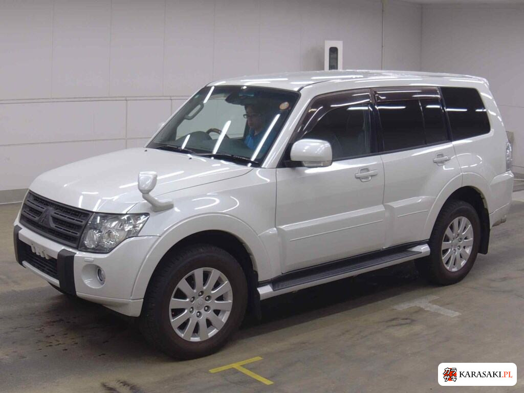 Mitsubishi Pajero 2010 z aukcji japońskiej