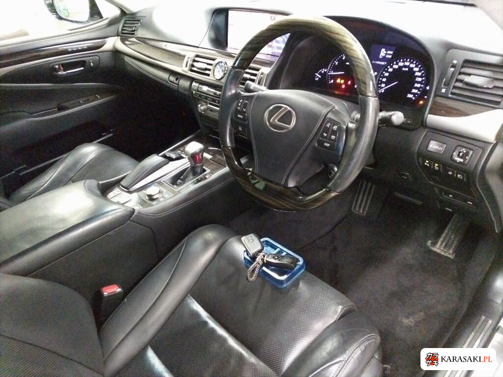 Lexus LS 2013 z aukcji japońskiej