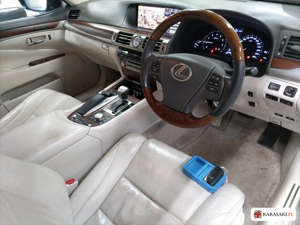 Lexus LS 2013 z aukcji japońskiej