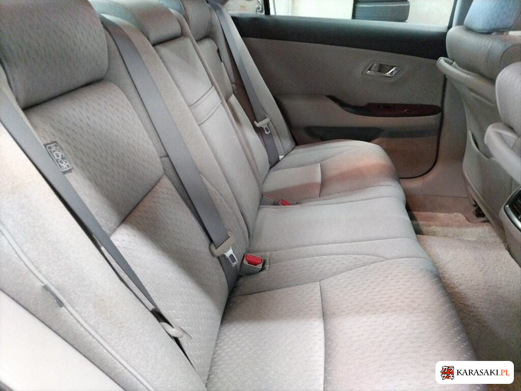 Toyota Crown 2008 z aukcji japońskiej