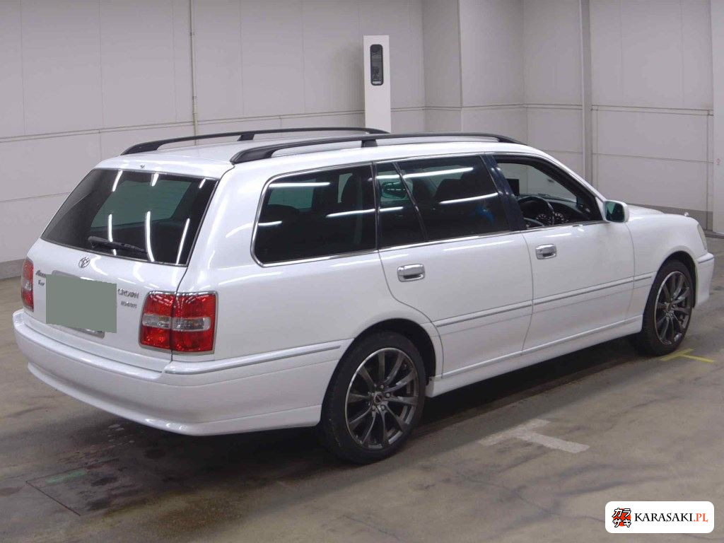 Toyota Crown Estate 2002 z aukcji japońskiej