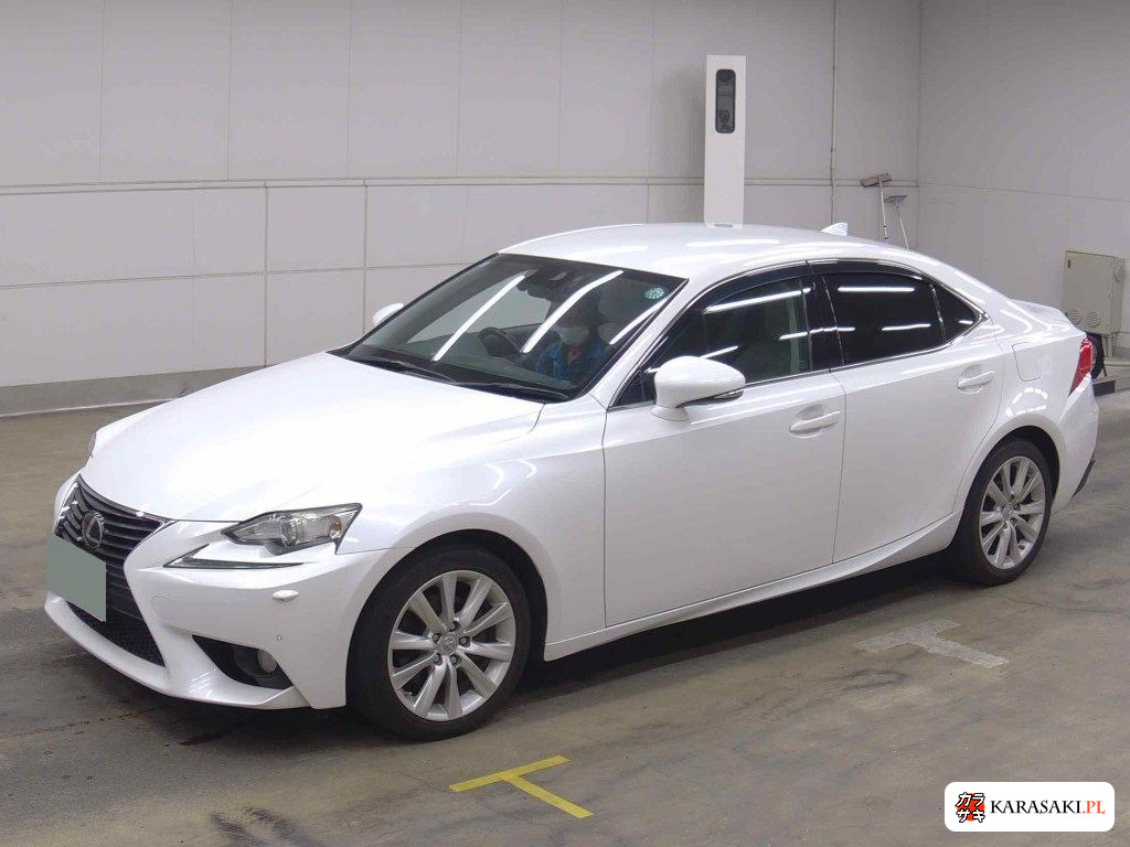 Lexus Is 2013 z aukcji japońskiej