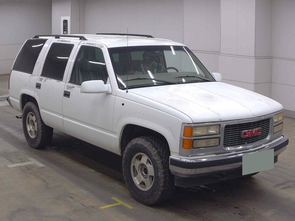 GMC Yukon 2002 z aukcji japońskiej