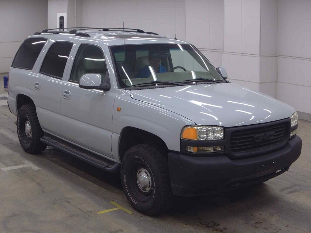GMC Yukon 2005 z aukcji japońskiej