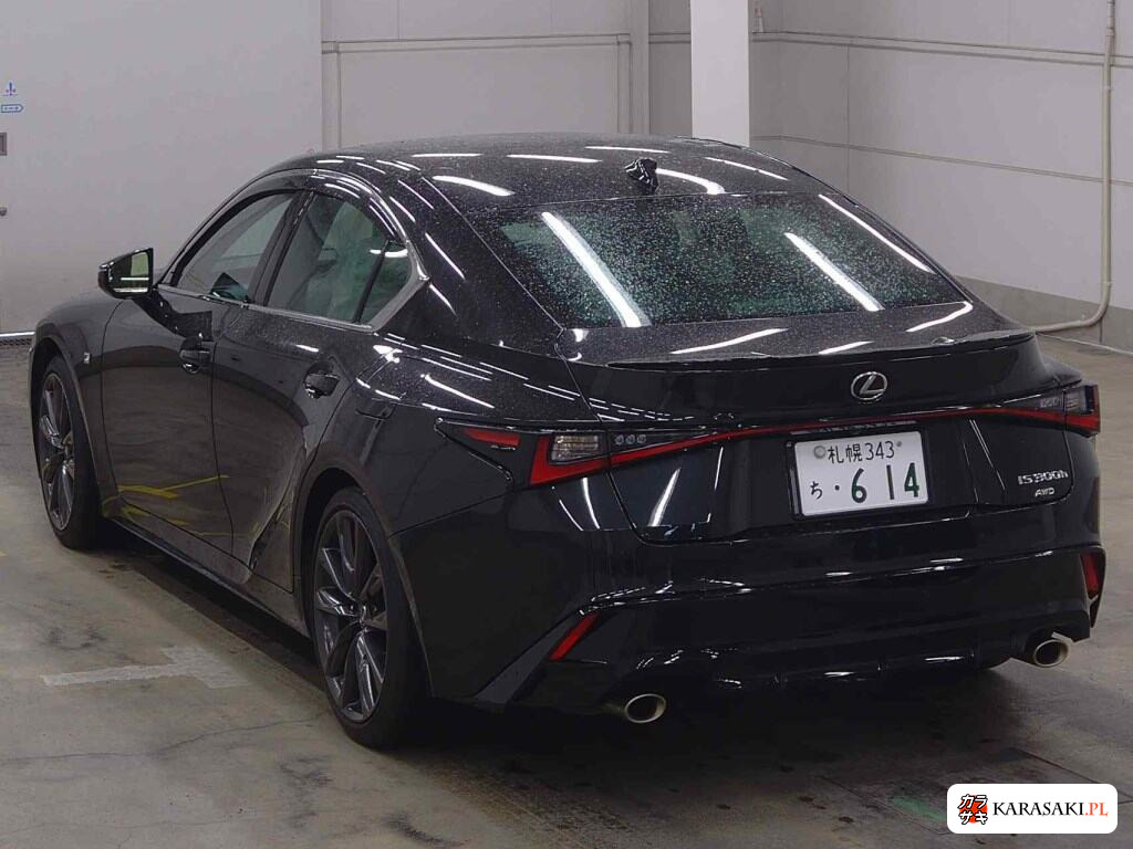 Lexus Is 2024 z aukcji japońskiej