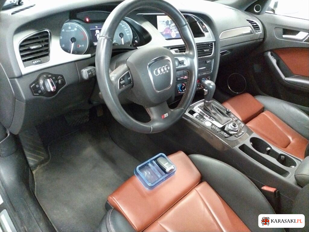 2010 Audi S4 4WD Base Grade 5