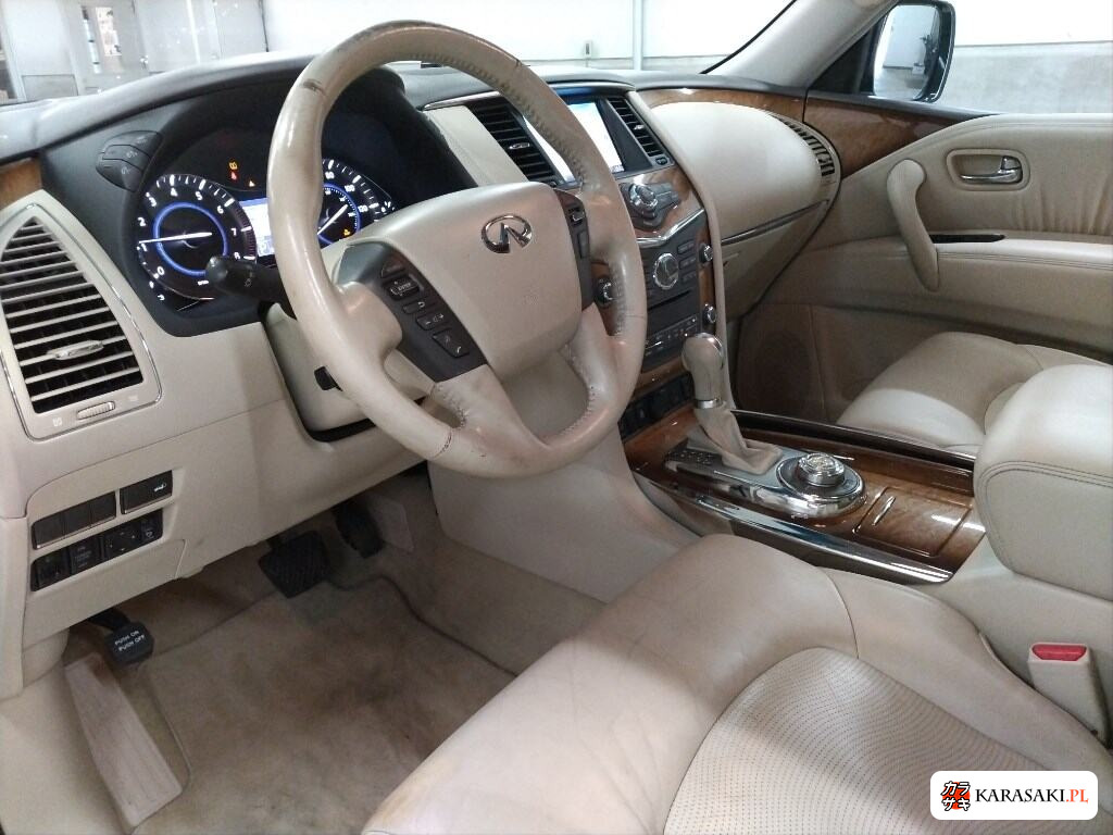 Infiniti QX56 2011 z aukcji japońskiej