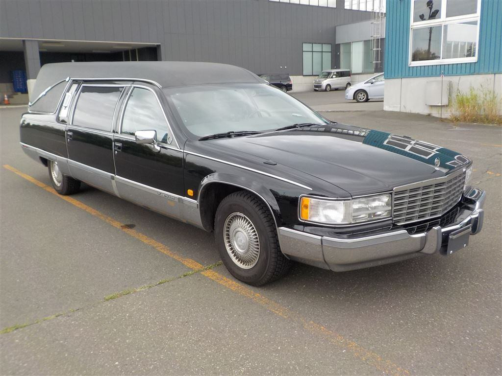 Cadillac 1993 z aukcji japońskiej