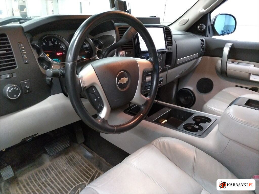 2012 Chevrolet Silverado 4D 4WD 5