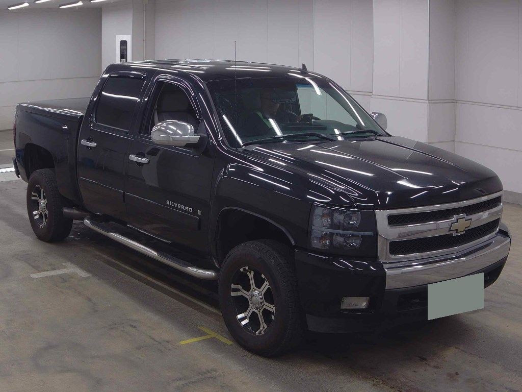 Chevrolet Silverado 2012 z aukcji japońskiej