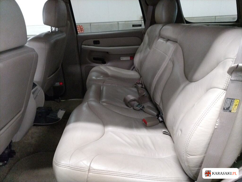 2005 GMC Yukon 5D 4WD 6