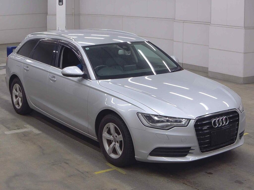 Audi A6 Avant 2012 z aukcji japońskiej