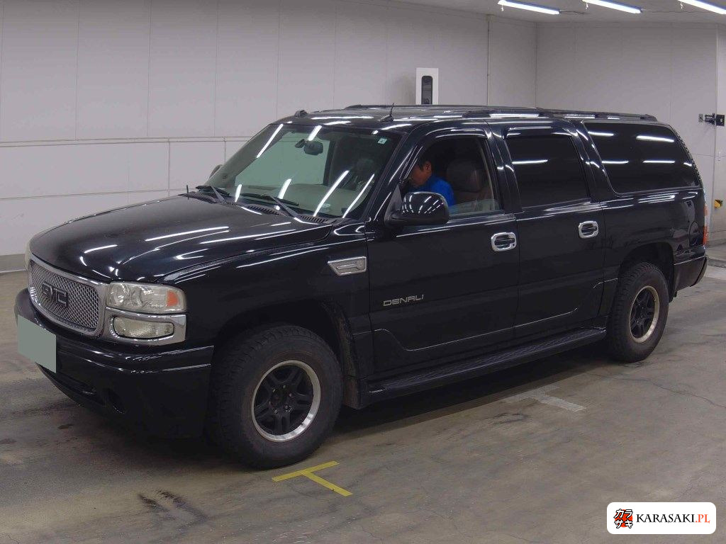 2005 GMC Yukon 5D 4WD Denali 3