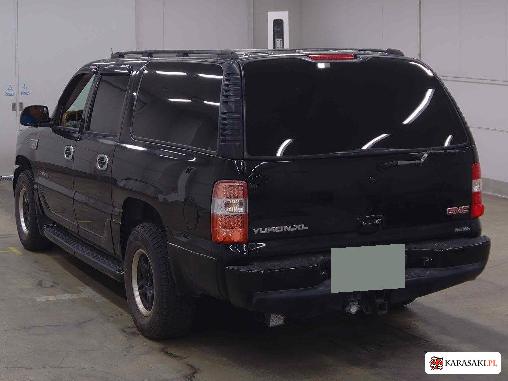 2005 GMC Yukon 5D 4WD Denali 2