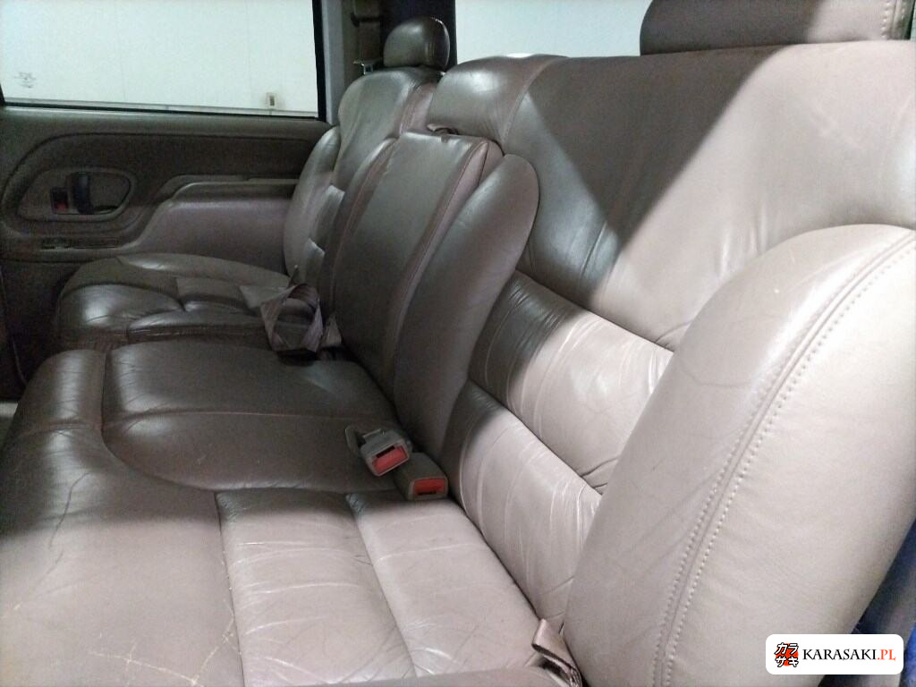 2001 GMC Suburban 4WD 6