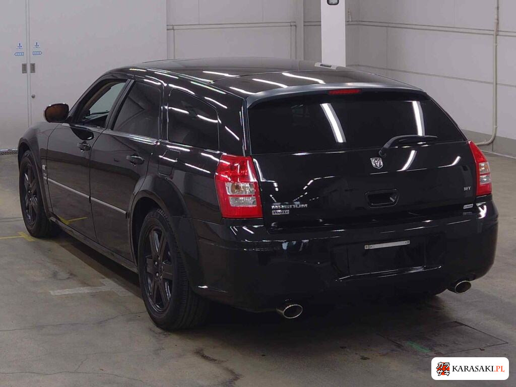 2005 Dodge Magnum 4WD 2