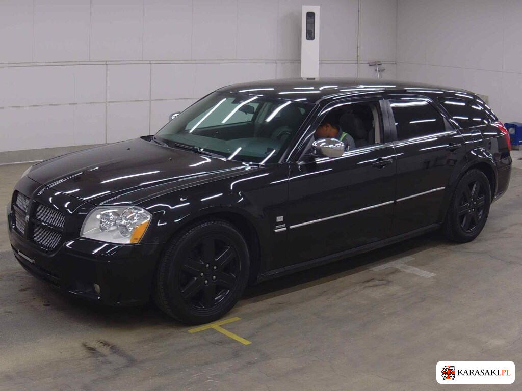 2005 Dodge Magnum 4WD 3