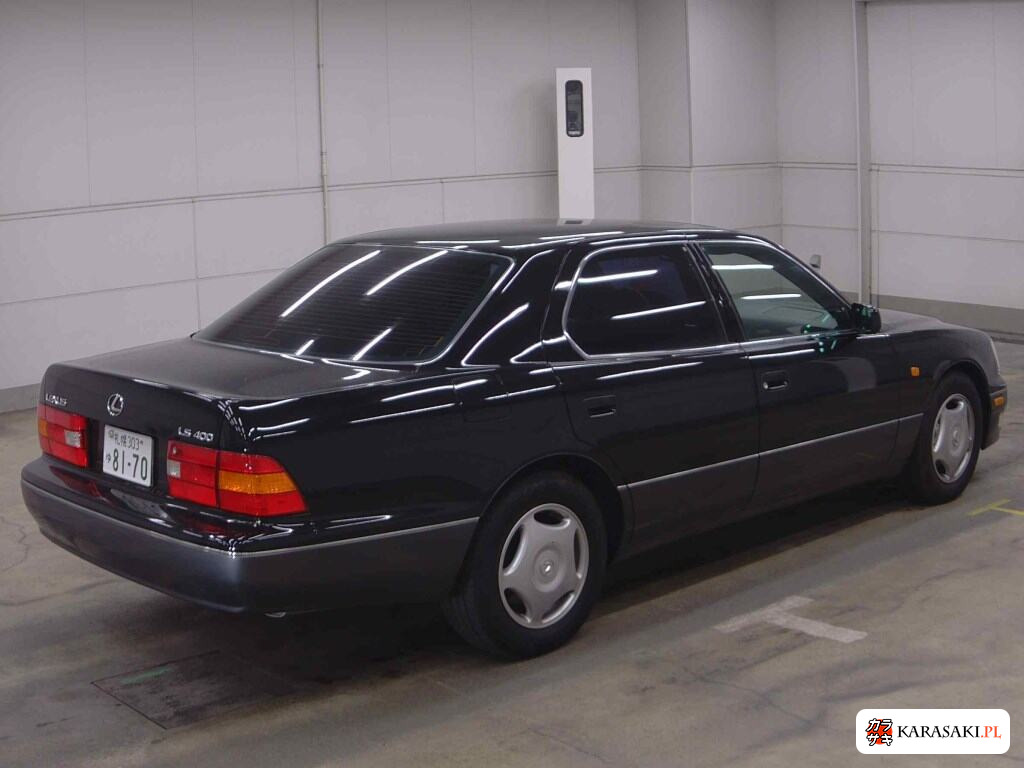 2005 Lexus (us) LS400 Base Grade 4