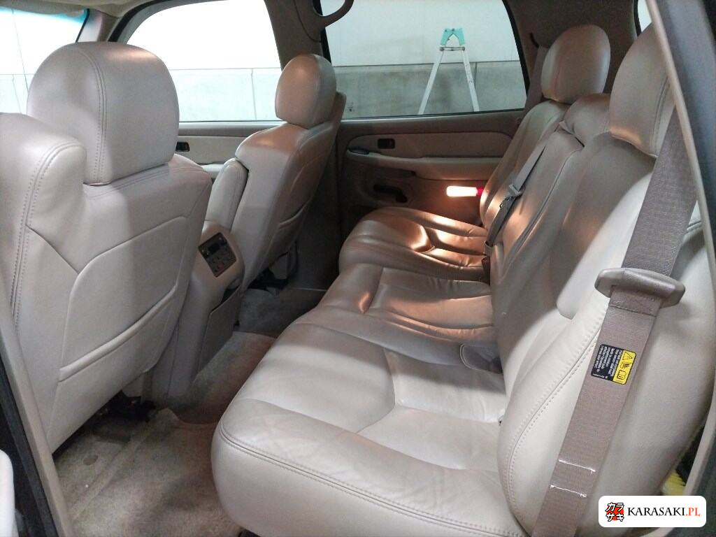 2003 Chevrolet Tahoe 5D 4WD 6