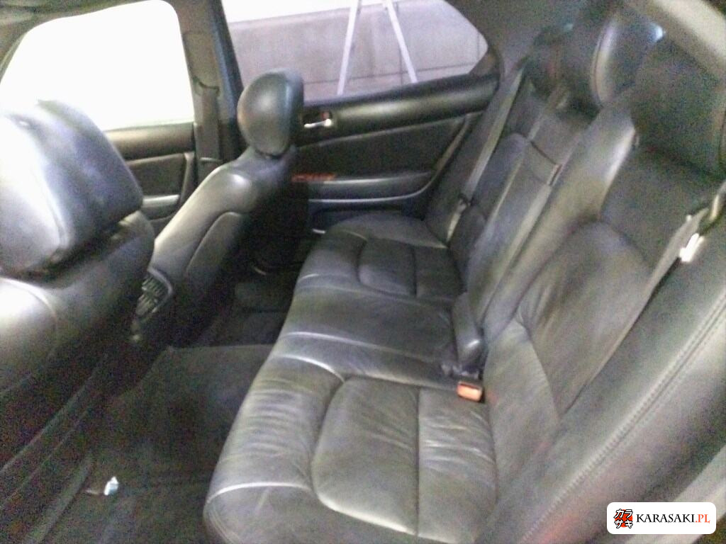 2005 Lexus (us) LS400 Base Grade 6