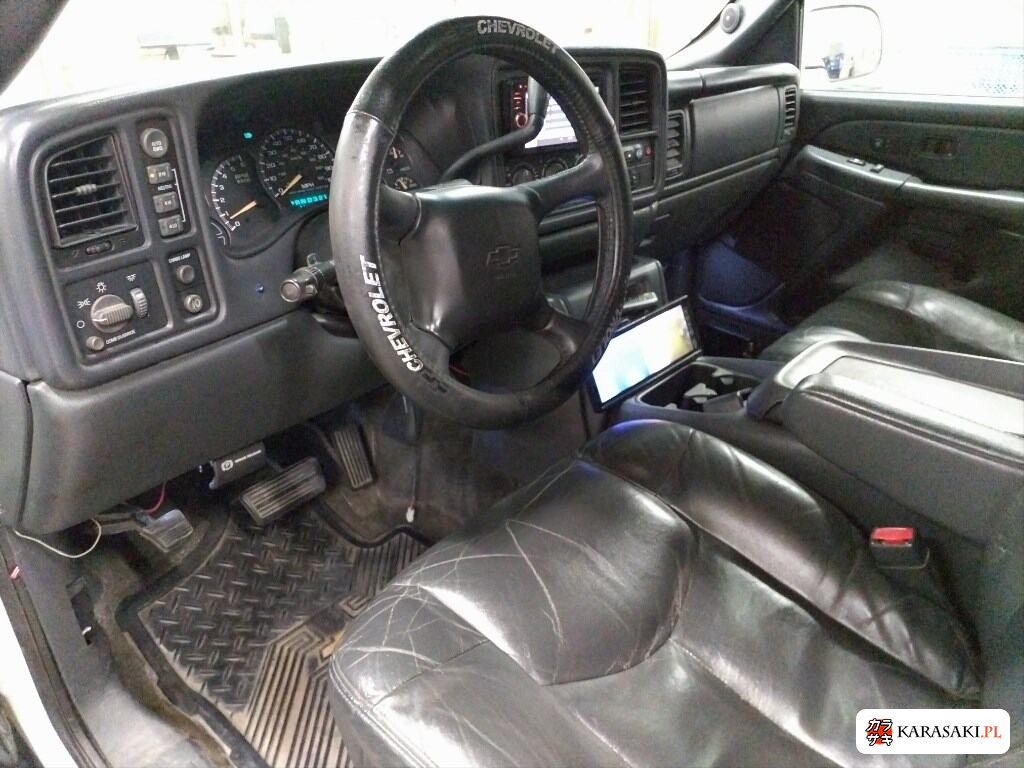 2006 Chevrolet Avalanche 4D 5