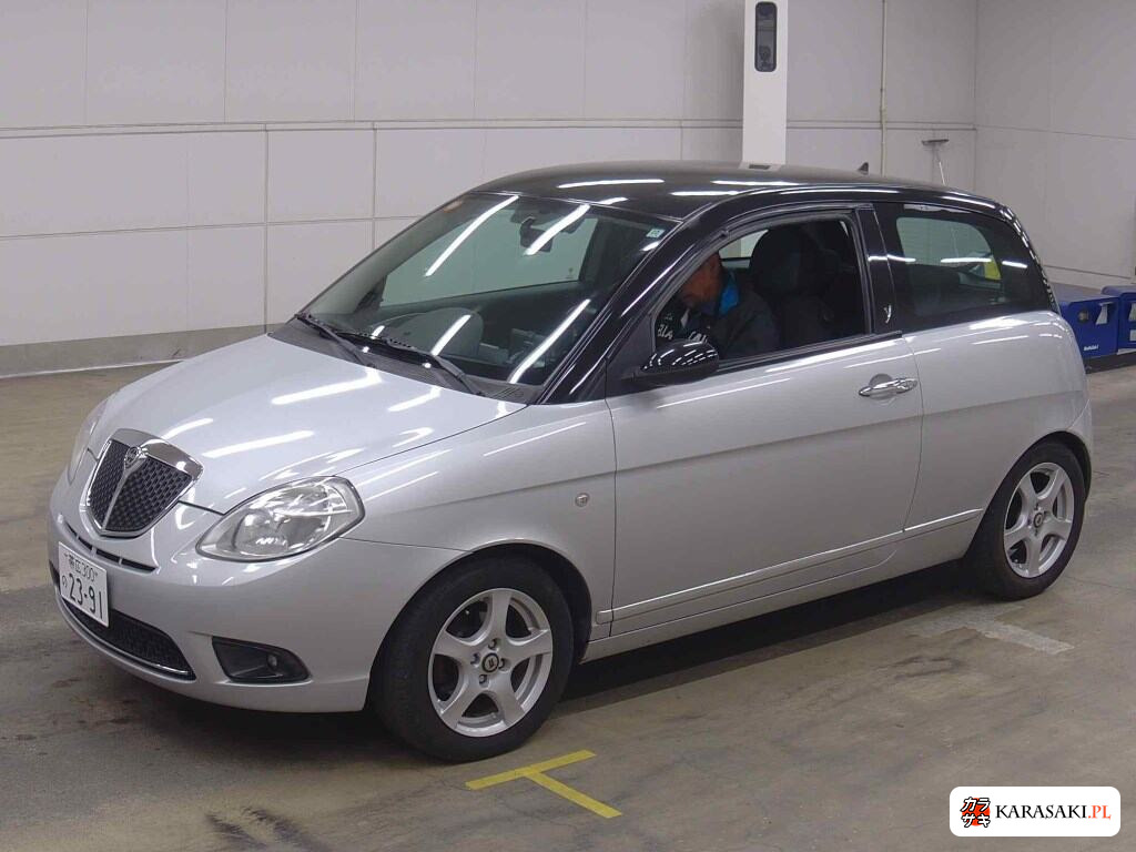 2008 Lancia Ypsilon 3