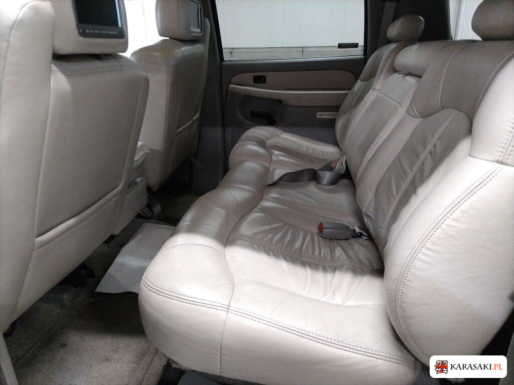 2002 Chevrolet Suburban LT 6