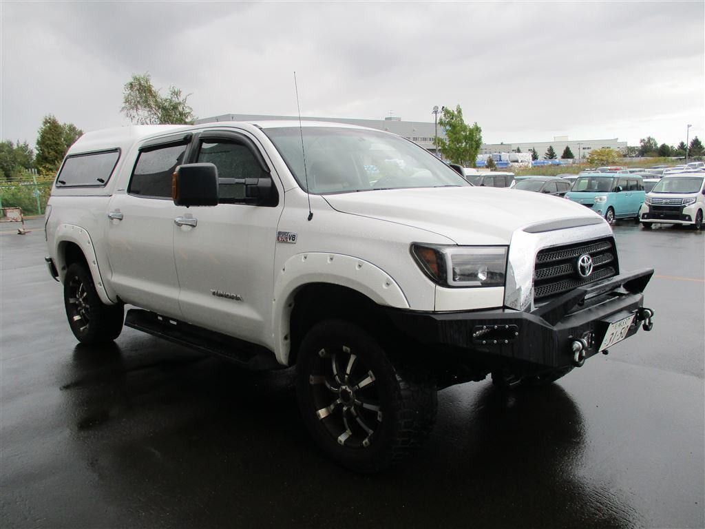 America Toyota 2013 z aukcji japońskiej