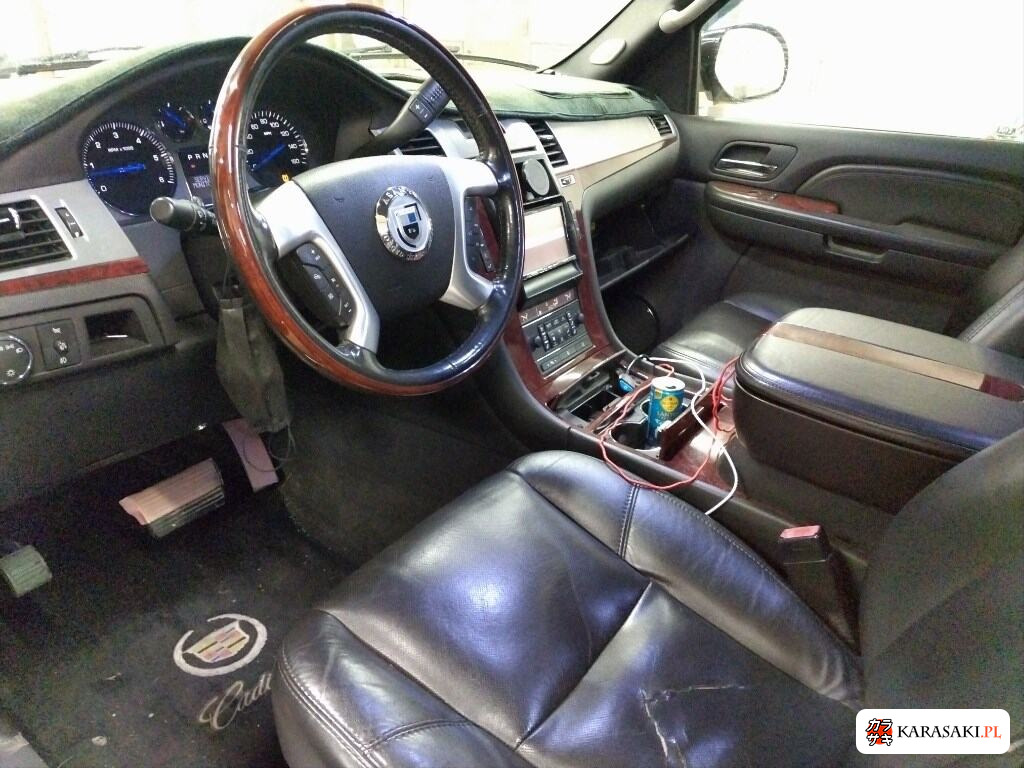 2010 Cadillac Escalade Ext 4WD Base Grade 5