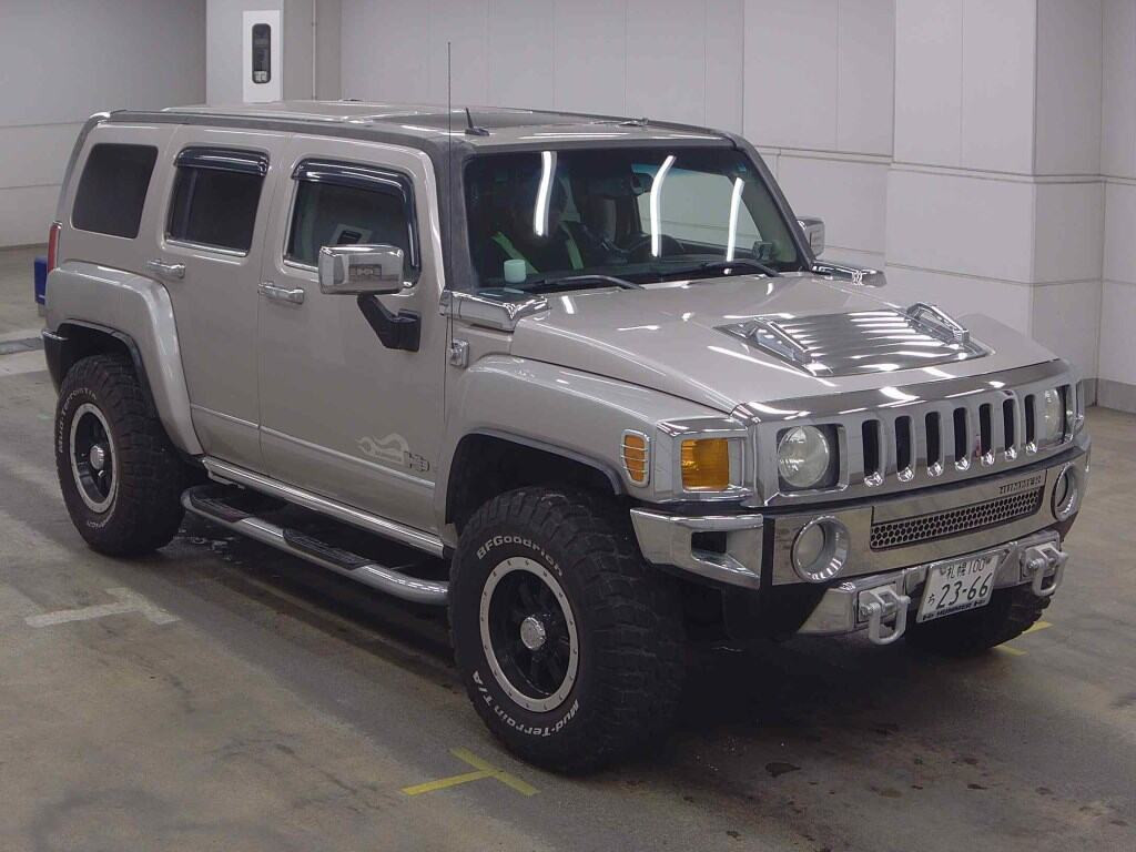 Hummer H3 2019 from a Japanese auction
