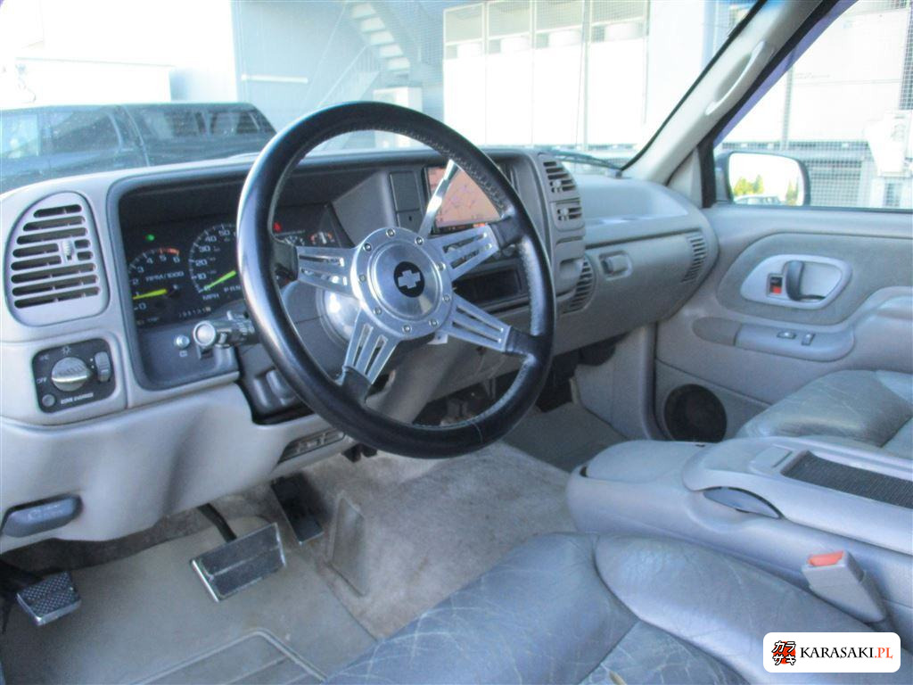 1996 Chevrolet Suburban 4WD LT 5