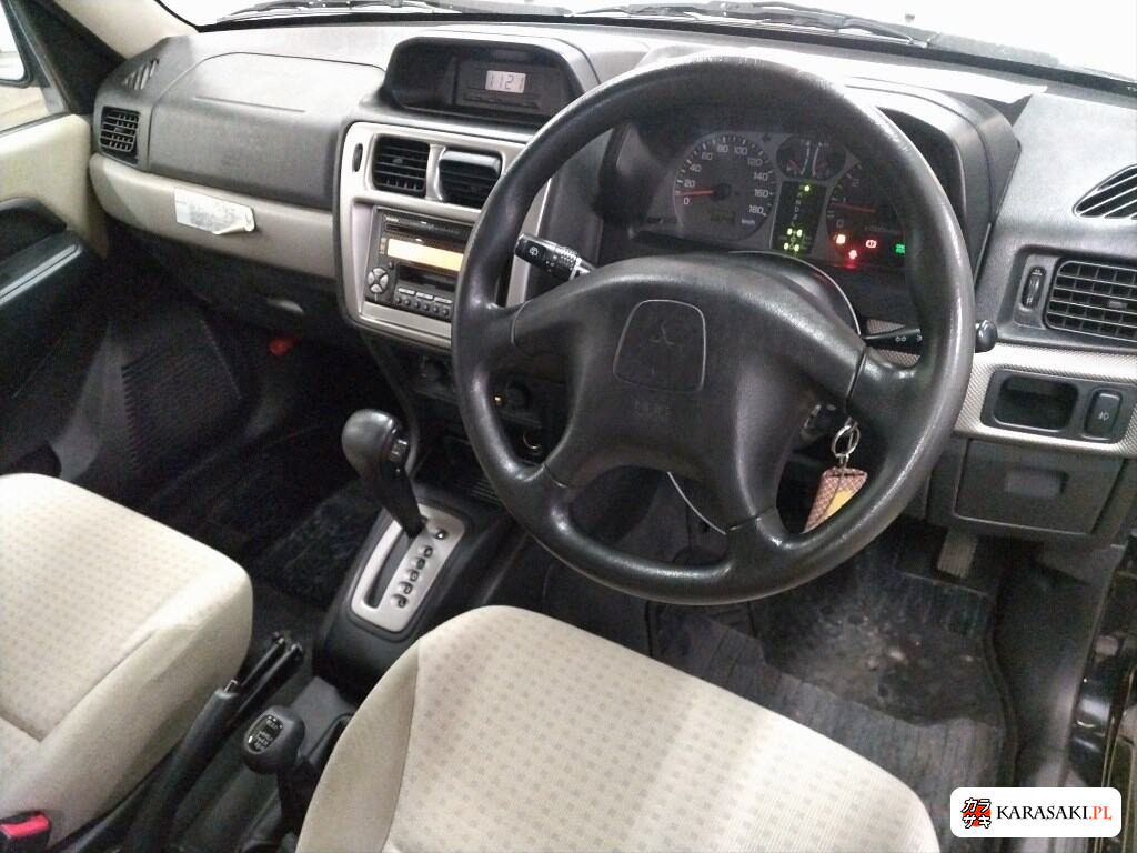 2004 Mitsubishi Pajero Io 5D 4WD Active Field Edition 2.0 5