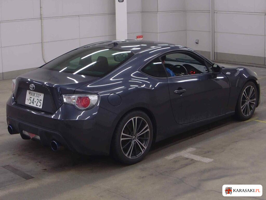Toyota 86 2012 z aukcji japońskiej