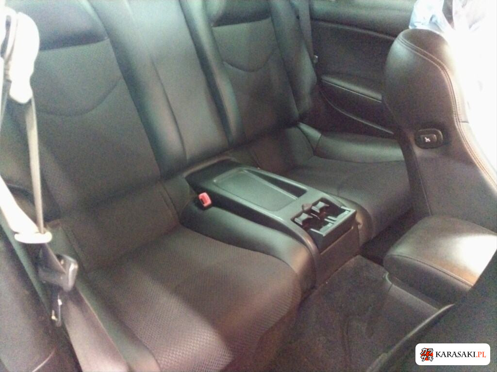 Nissan Skyline 2008 z aukcji japońskiej
