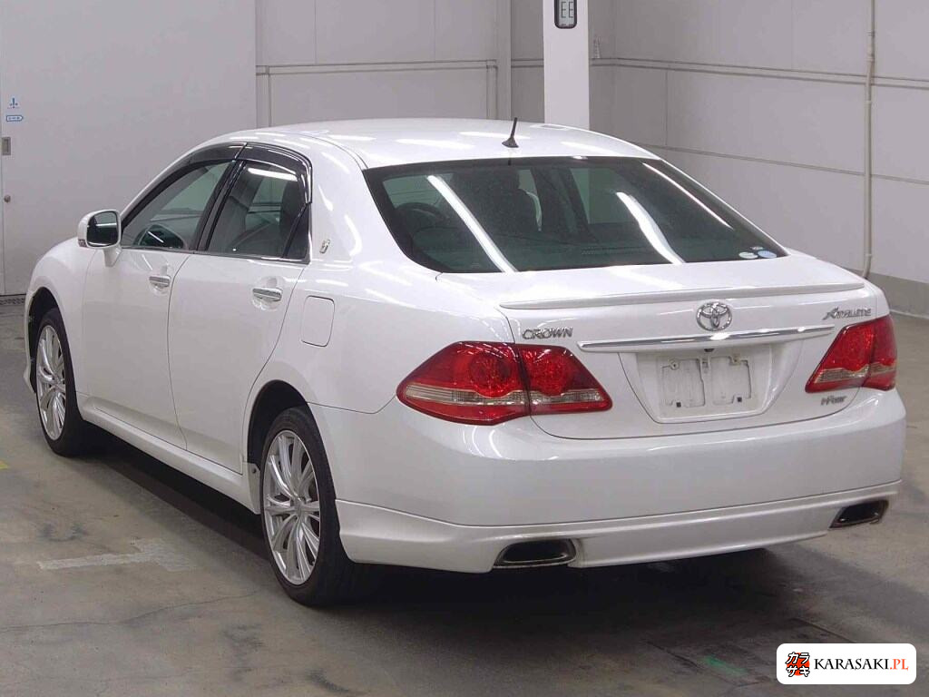 Toyota Crown 2009 z aukcji japońskiej