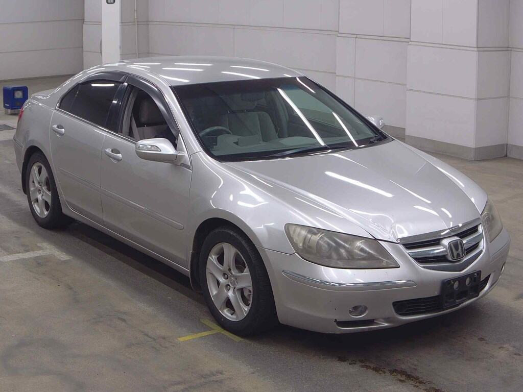 Honda Legend 2005 z aukcji japońskiej