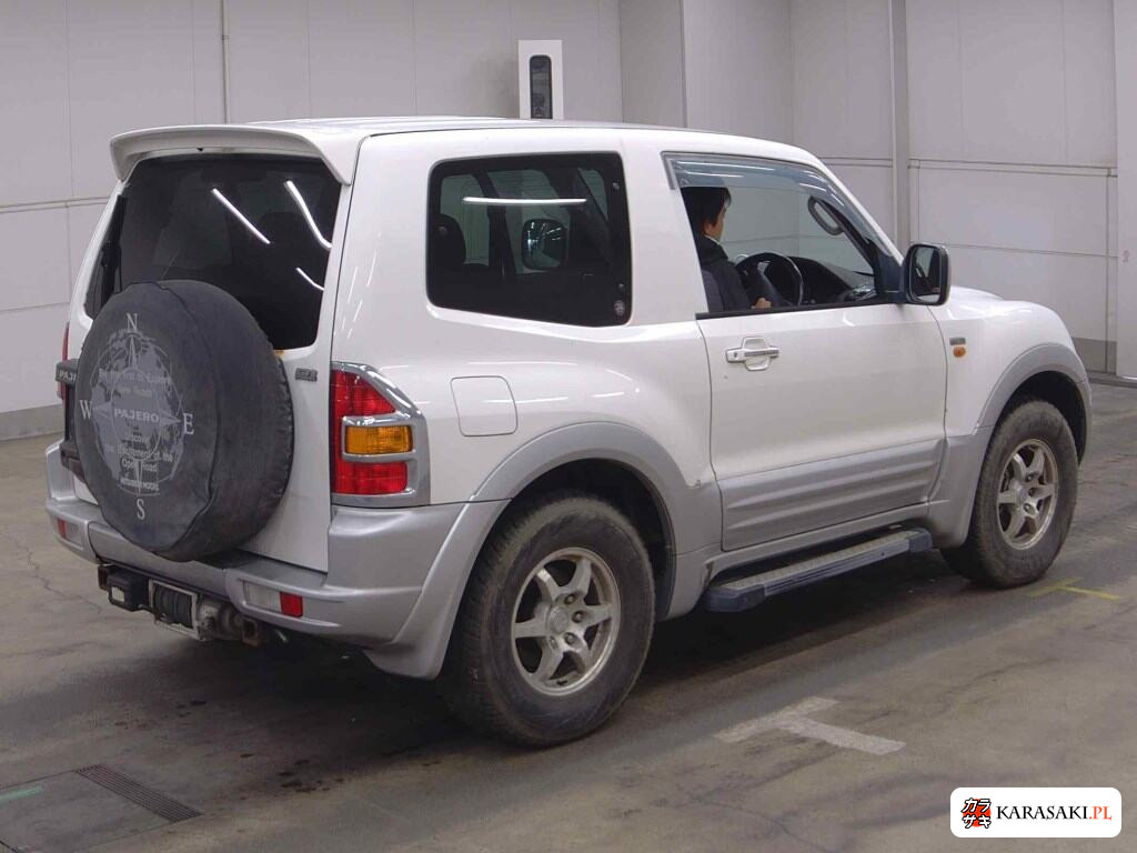 2000 Mitsubishi Pajero 3D 4WD Short Exceed 4