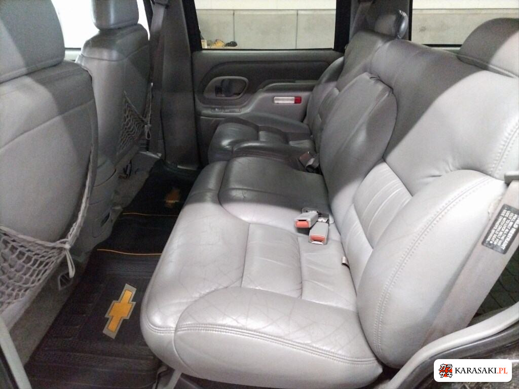2000 Chevrolet Tahoe 5D 4WD Base Grade 6